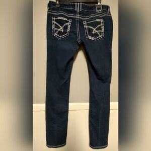 Amethyst Jeans Dark Blue Denim with White Stitching